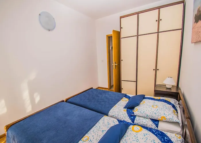 Apartments Ivanica And Mirela